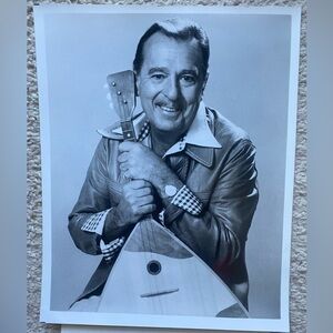 Tennessee Ernie Ford black and white photo